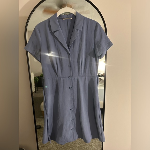 Everlane | Japanese GoWeave Notch Shirtdress - Picture 3 of 4